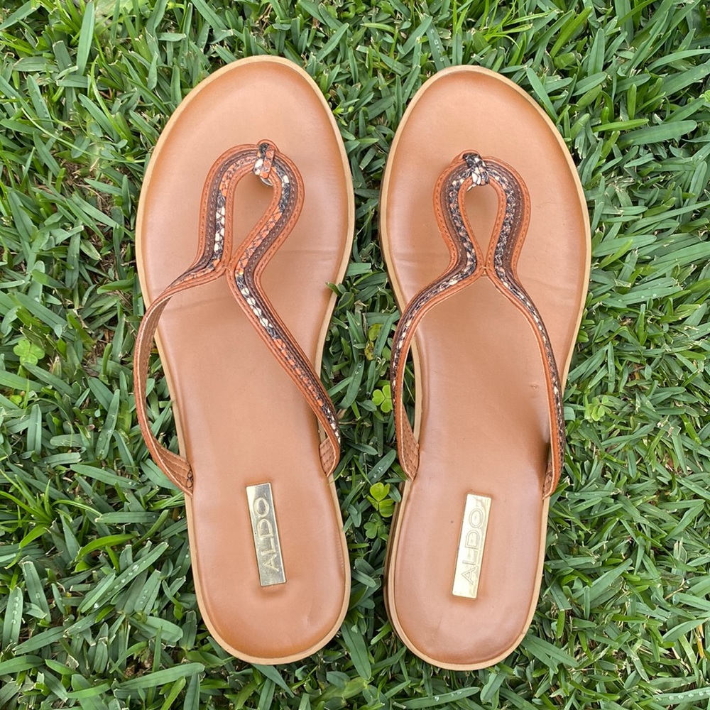 Aldo sandals in 8.5 (US size)